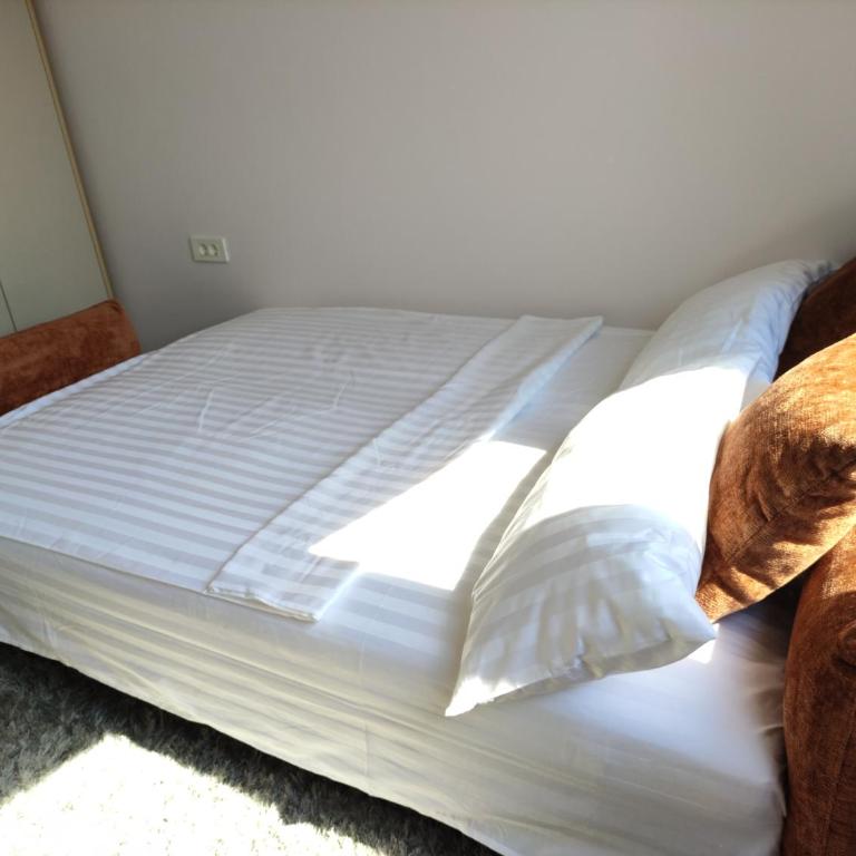 Altezza Luxury Apartment 11 - Two-Bedroom Apartment with Balcony and Sea View - 28