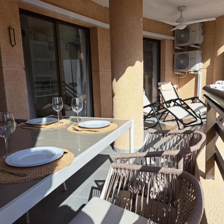 Apart moderno con vista al mar, Piscina, Parking - Two-Bedroom Apartment - 39