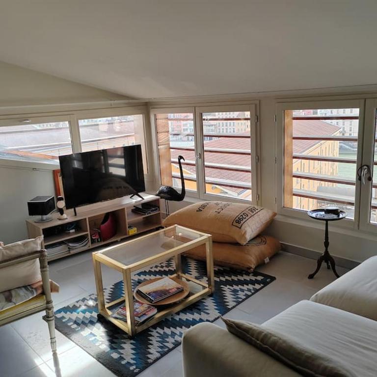 Appart climatisé Terrasse Vue sur Lyon et les quais de Saône - Apartment mit 2 Schlafzimmern - 51
