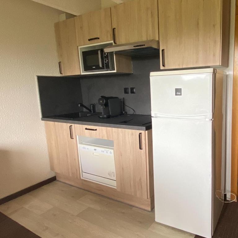 Studio Cabine Chamrousse - Studio with Sofa Bed - 3