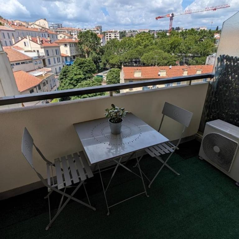 Studio neuf centre Cannes 500 m plage - Apartment mit 1 Schlafzimmer - 12