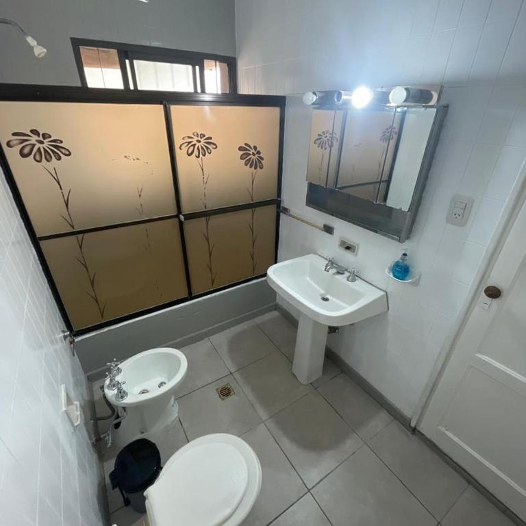 CASA FADER - Ciudad de Mendoza - Casa de 4 dormitorios - 28