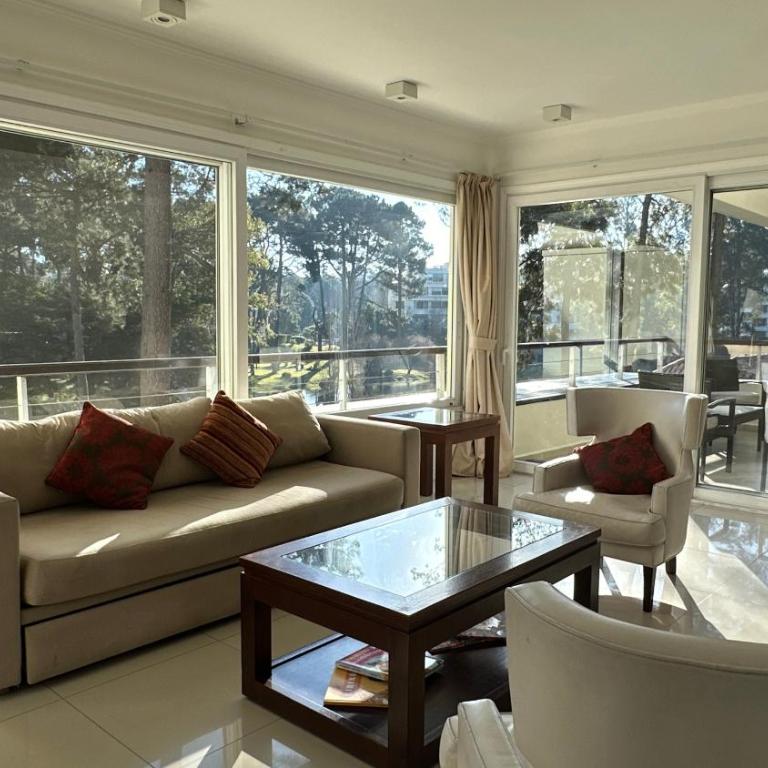 Greenpark Penthouse Duplex - Three-Bedroom Apartment - 3