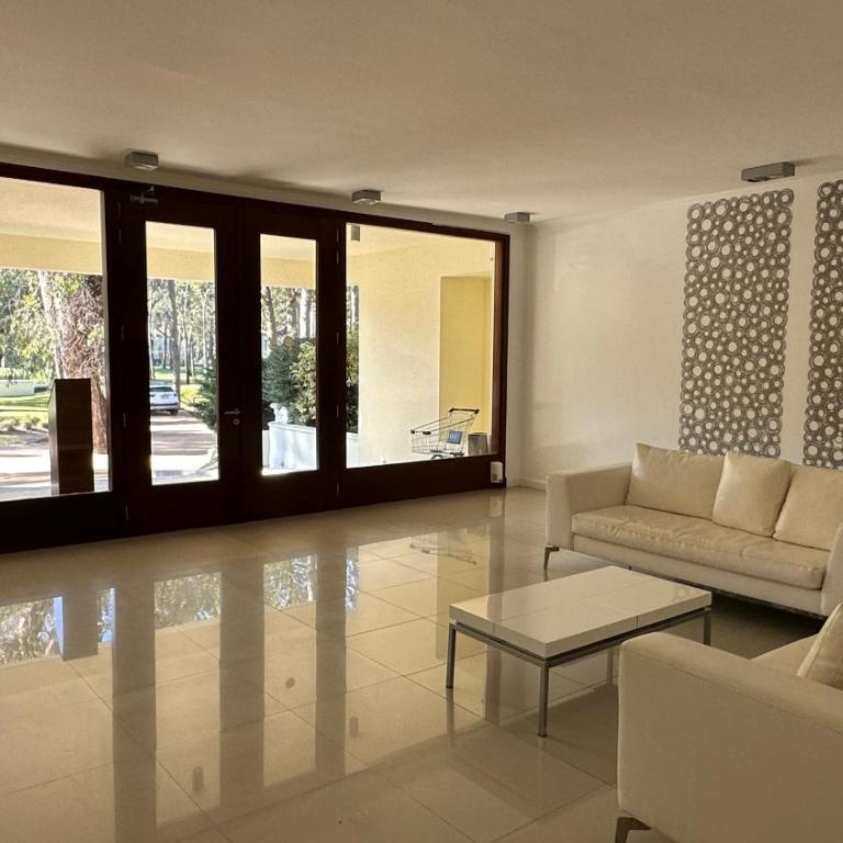 Greenpark Penthouse Duplex - Three-Bedroom Apartment - 22