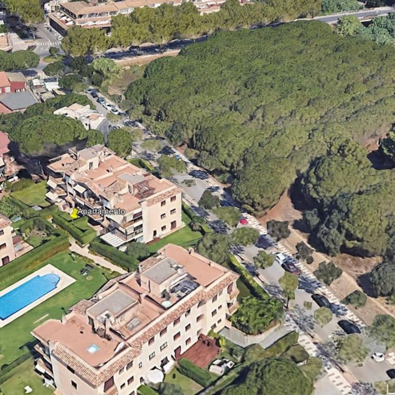 Apartamento 6 personas con piscina y parquing - Apartamento de 2 dormitorios - 1