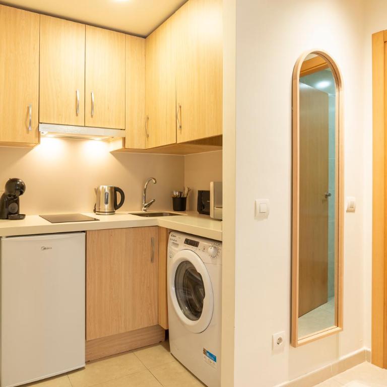 Claret I by ELE Apartments - Apartamento de 2 dormitorios - 12
