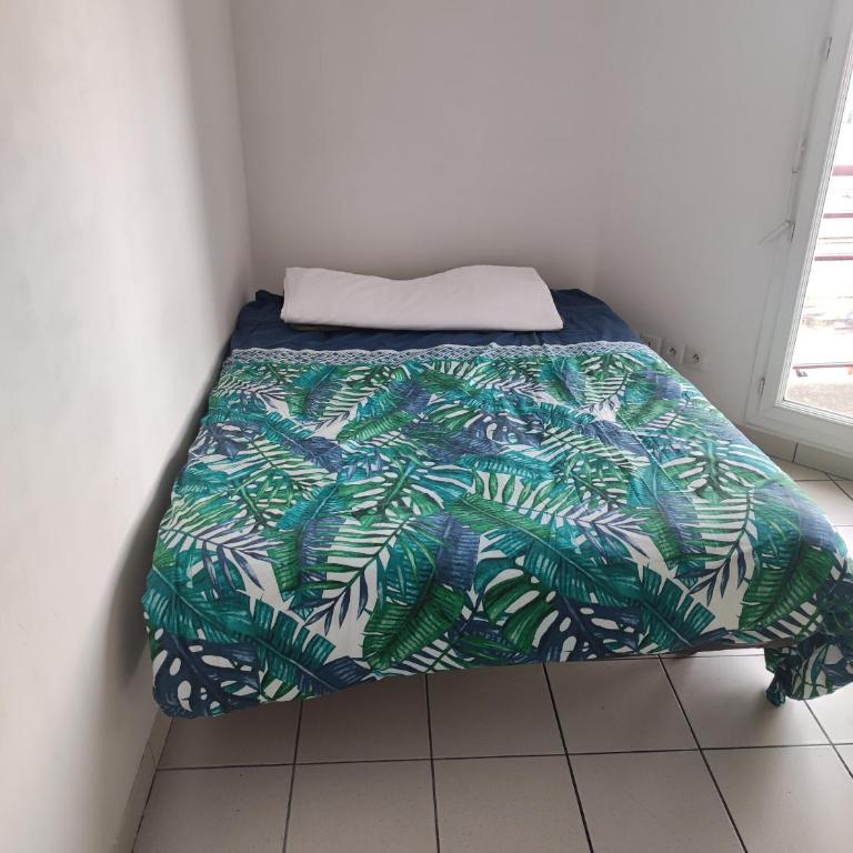 Studio Center - One-Bedroom Apartment - 2
