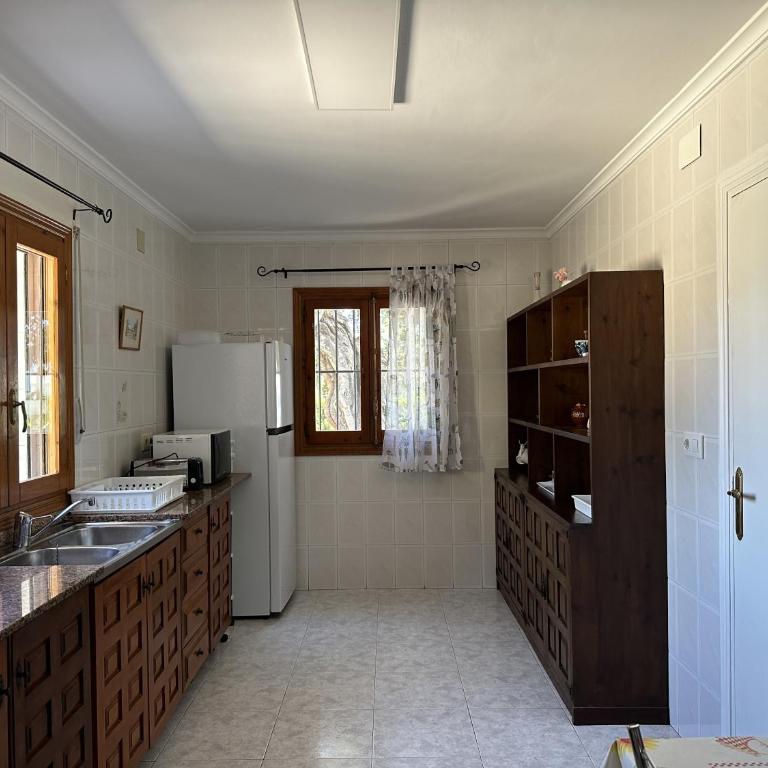 CASA SERRA CERCA DE LAS PLAYAS Y CALAS DE CALPE - Chalet de 2 dormitorios - 35