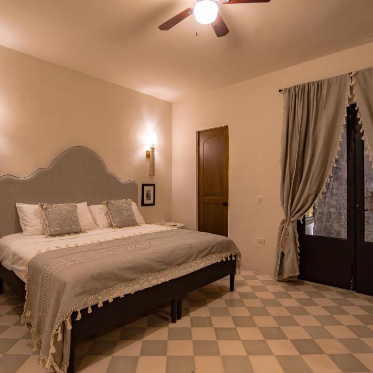 Luxury Historic 5BR Boutique hotel in Centro Walkable & Pool - Large Double Room - 10
