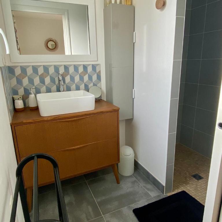 Au Renard Baulois - chambre d'hôtes - Chambre Double avec Salle de Bains Privative - 2
