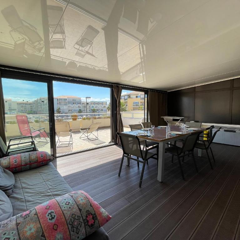 Appartement moderne, 2 pièces cabine, terrasse et véranda, proche plage, parking privé - FR-1-338-133 - Appartement (6 Adultes) - 17