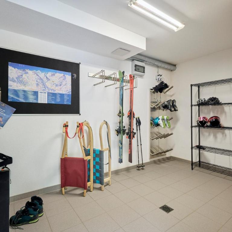 Mountain Living Ski-in & Ski out Silvretta Sommer Card Including - Apartment mit 3 Schlafzimmern - 15