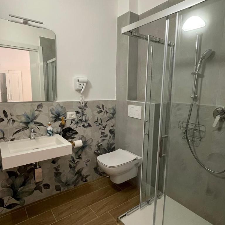 Il Giardino degli Oleandri - Double Room with Private Bathroom - 4
