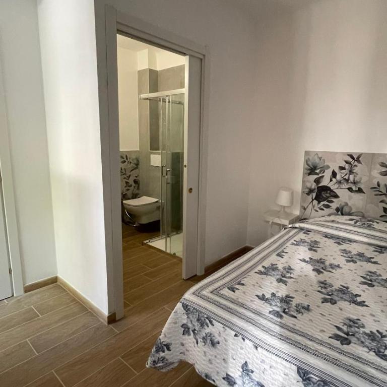 Il Giardino degli Oleandri - Double Room with Private Bathroom - 2