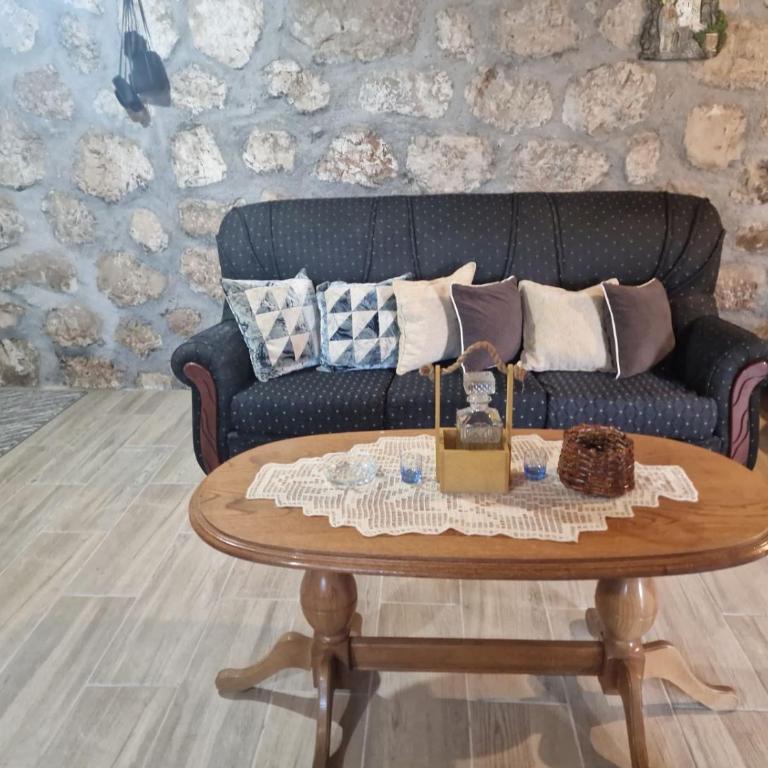 Konak Vrela Žabljak - Two-Bedroom Apartment - 17