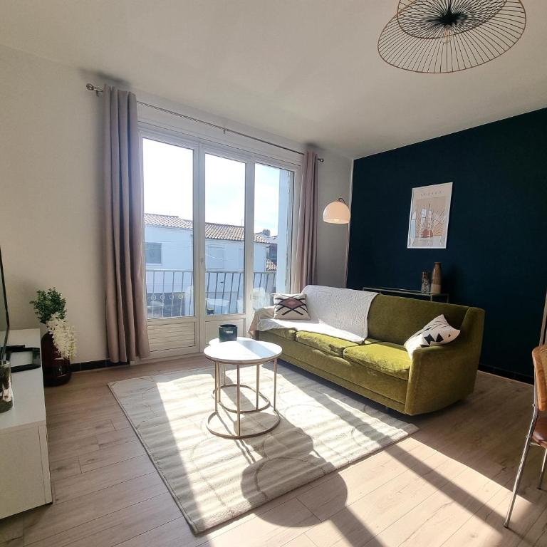 Les pieds dans l'eau 200m plage - Appartement 2 Chambres - 9
