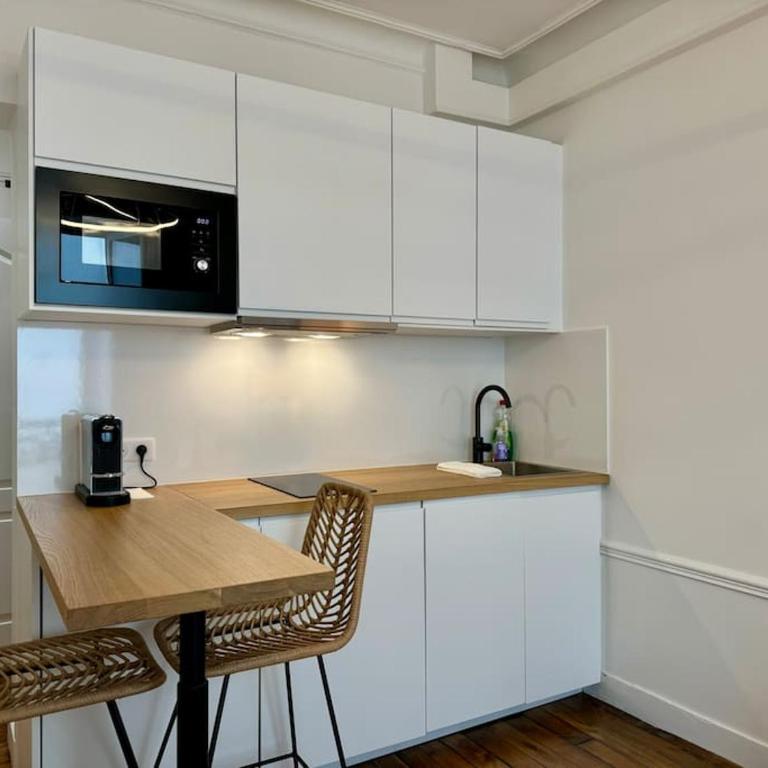 Nouveau studio central Paris Tour Eiffel - Appartamento con 1 Camera da Letto - 11