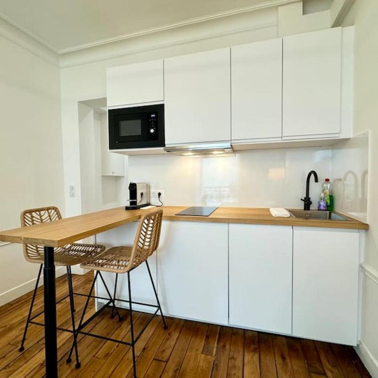 Nouveau studio central Paris Tour Eiffel - Appartamento con 1 Camera da Letto - 8
