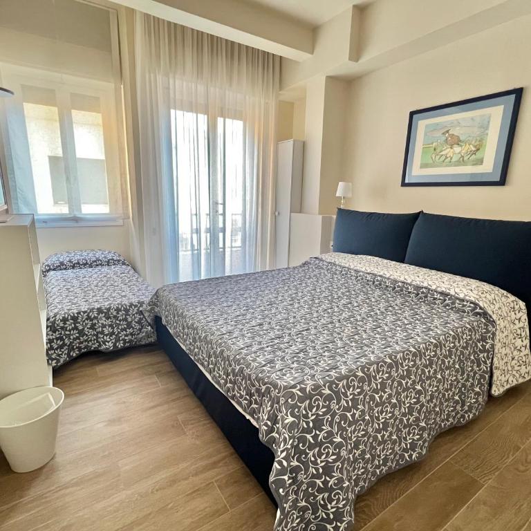 F&F Rooms - Camera Tripla con Bagno Privato - 2