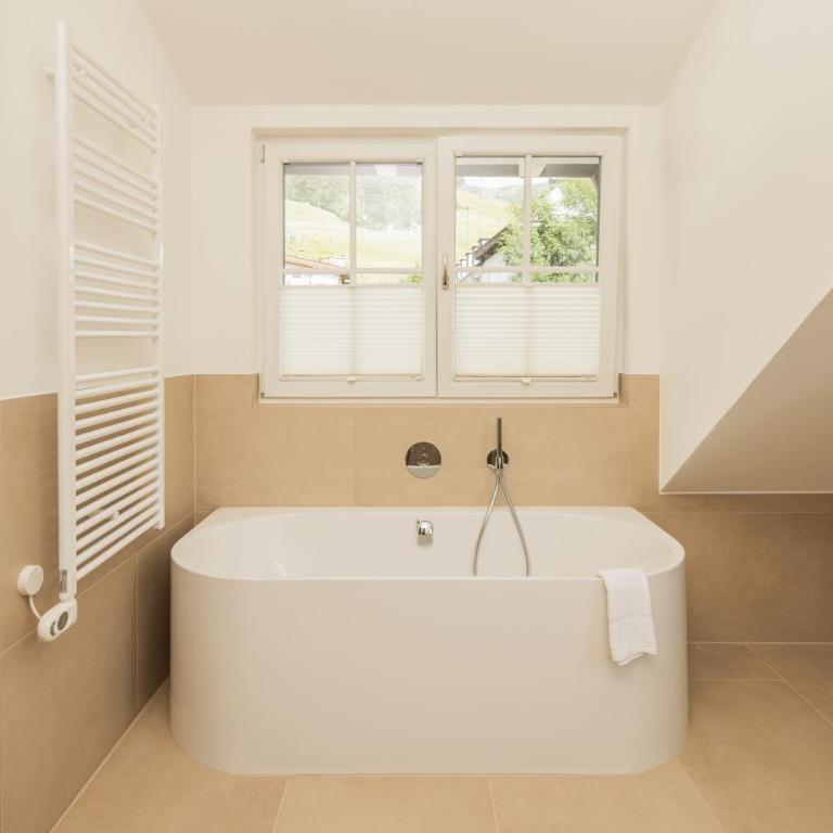 das zellersee - Villa A mit Seeblick und großem Balkon/offenem Kamin - 9
