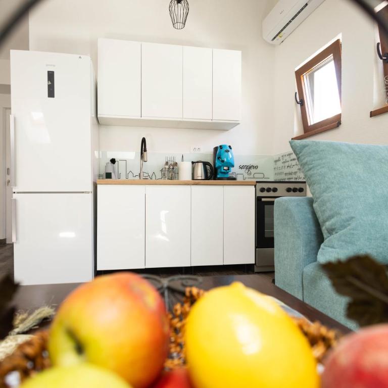 APARTMENTS NENSI - Deluxe One-Bedroom Apartment with City View - 12
