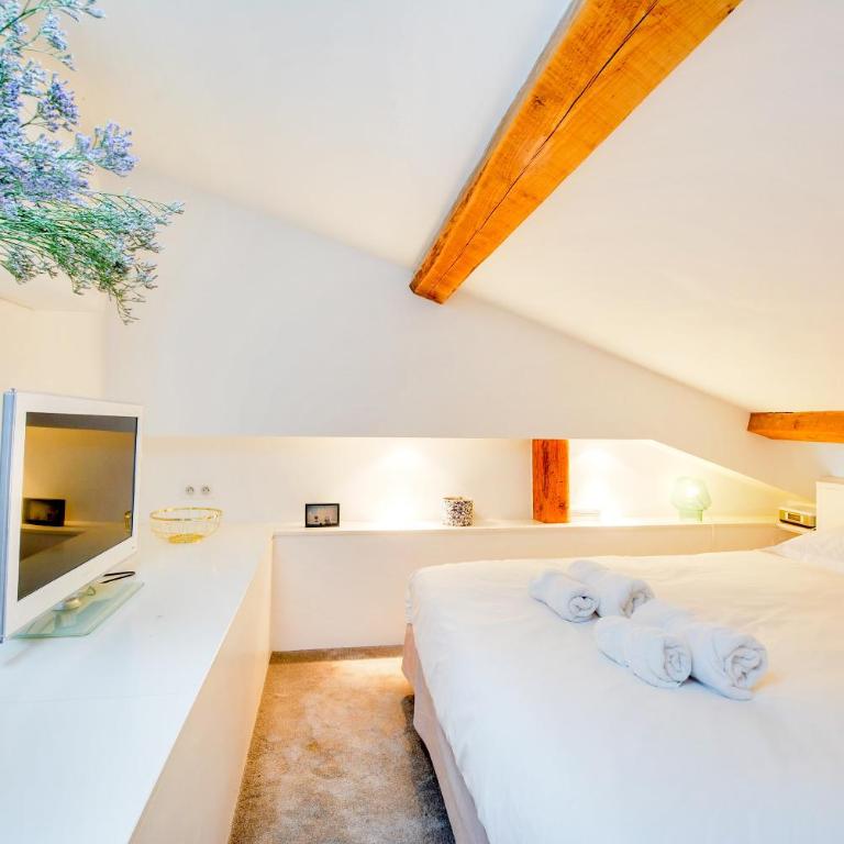 L'Hôtel Particulier - Appartements d'Hôtes - Appartement Duplex (2 Adultes + 2 Enfants) - 4