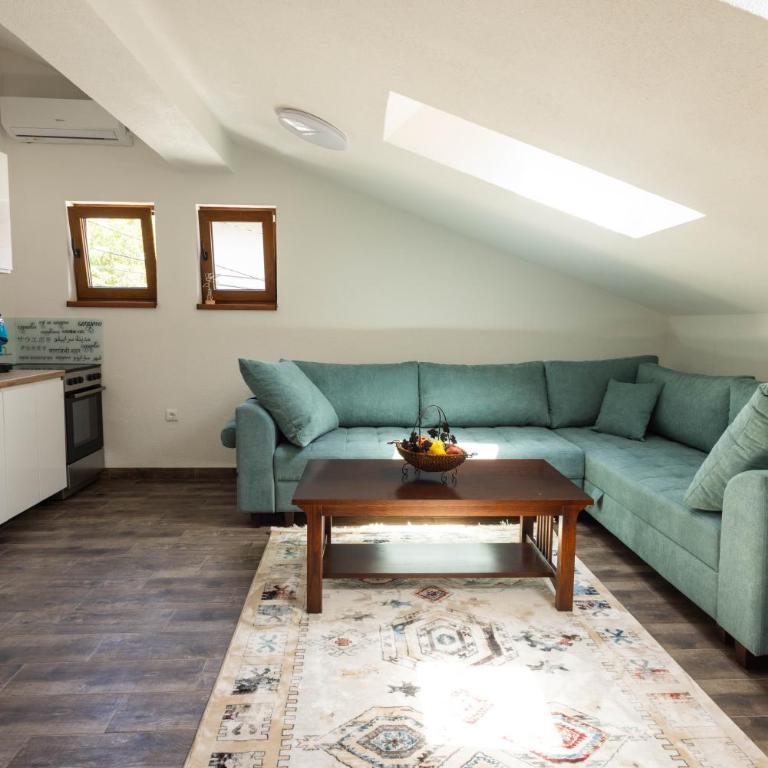 APARTMENTS NENSI - Deluxe One-Bedroom Apartment with City View - 23