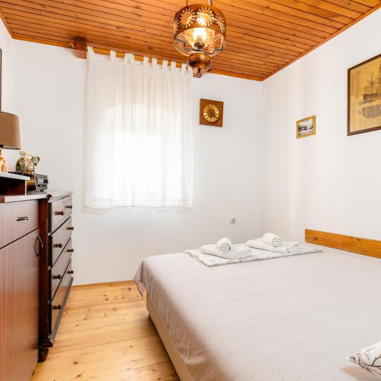 Restored stone house in Herceg Novi-Captain's legacy - Two-Bedroom Apartment - 6