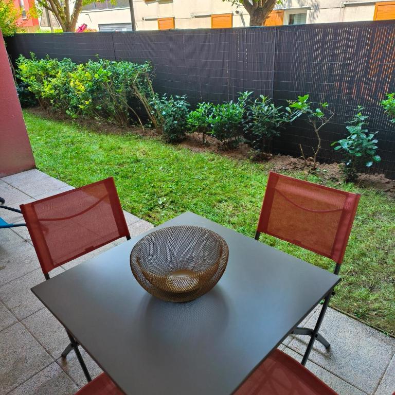 Neuf, calme, 10 minutes du centre de Paris - Apartamento de 2 dormitorios - 44