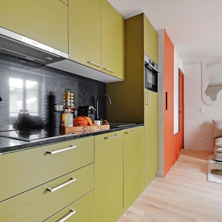 Sereners - Rue Saint Denis - One-Bedroom Superior Apartment - 10