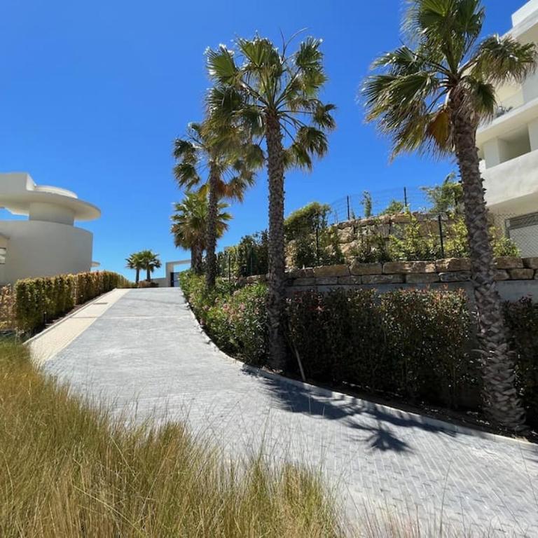 Villa del Sol - Three-Bedroom Apartment - 5