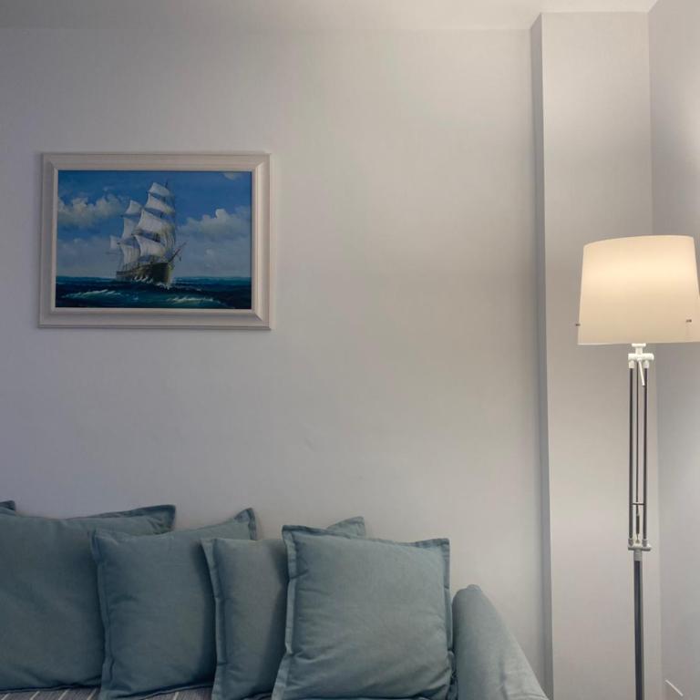 Holiday Lab - One-Bedroom Apartment - 52