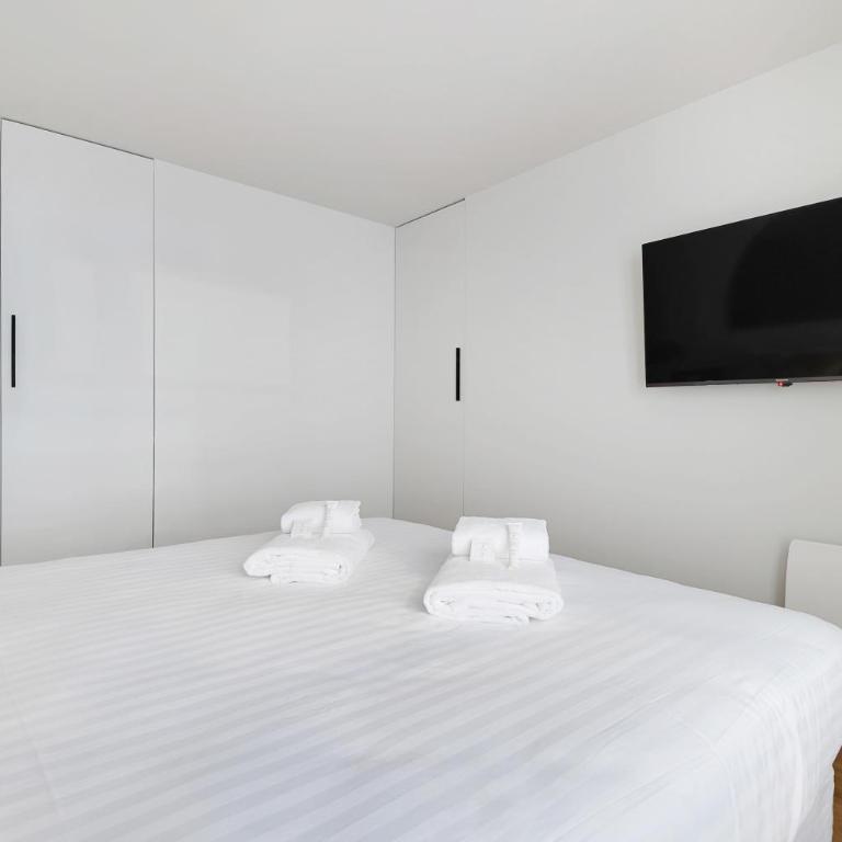 Sereners - Rue Saint Denis - One-Bedroom Superior Apartment - 16