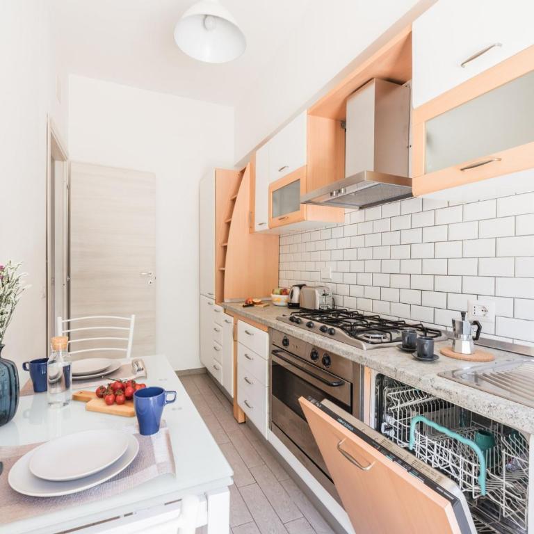 The Best Rent - Spacious flat a stone's throw from the Vatican - Appartamento con Balcone - 9