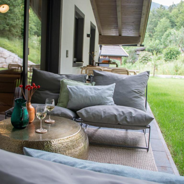 Schönblick Appartements - Apartment mit 2 Schlafzimmern und Gartenblick - 24