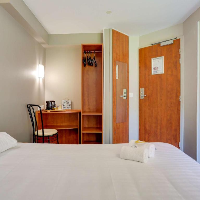 Brit Hotel Reims La Pompelle - Chambre Double Supérieure pour Personnes à Mobilité Réduite - 6