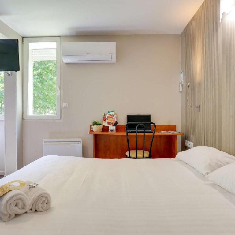 Brit Hotel Reims La Pompelle - Chambre Double Supérieure pour Personnes à Mobilité Réduite - 8