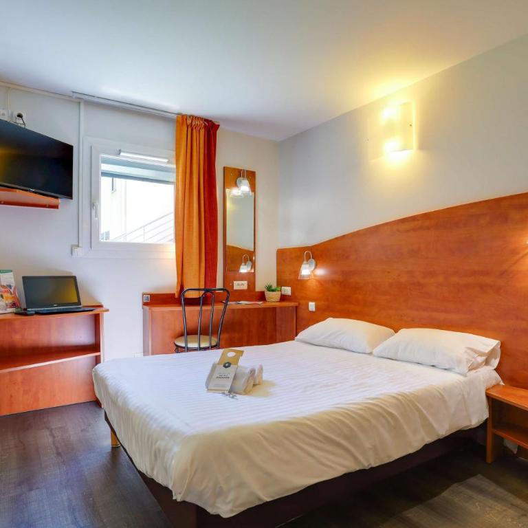 Brit Hotel Reims La Pompelle - Chambre Double Supérieure pour Personnes à Mobilité Réduite - 2