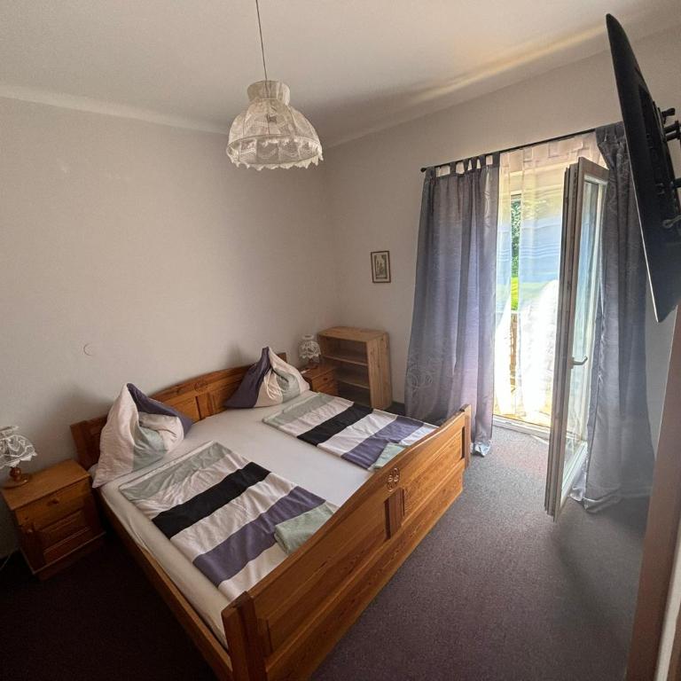 Frühstückspension Fini - Doppelzimmer mit Balkon - 3