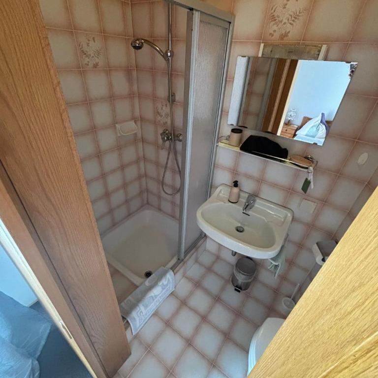 Frühstückspension Fini - Doppelzimmer mit Balkon - 4