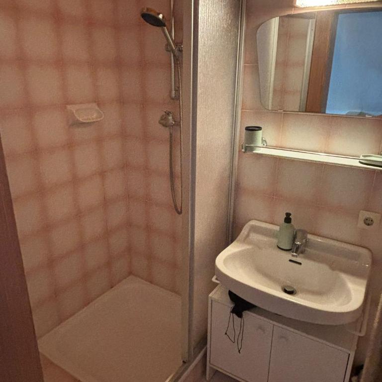 Frühstückspension Fini - Dreibettzimmer - 1
