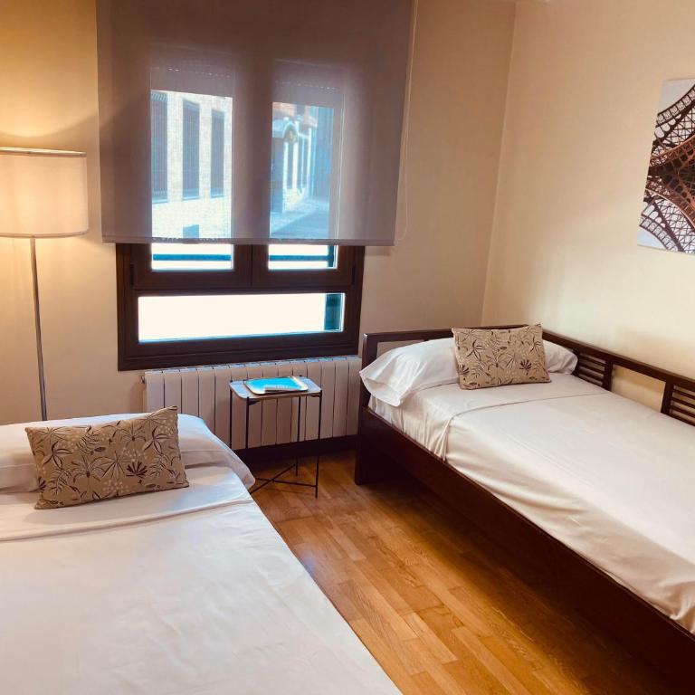 Casa de la Torre by Salamancavacacional - Two-Bedroom Apartment - 14