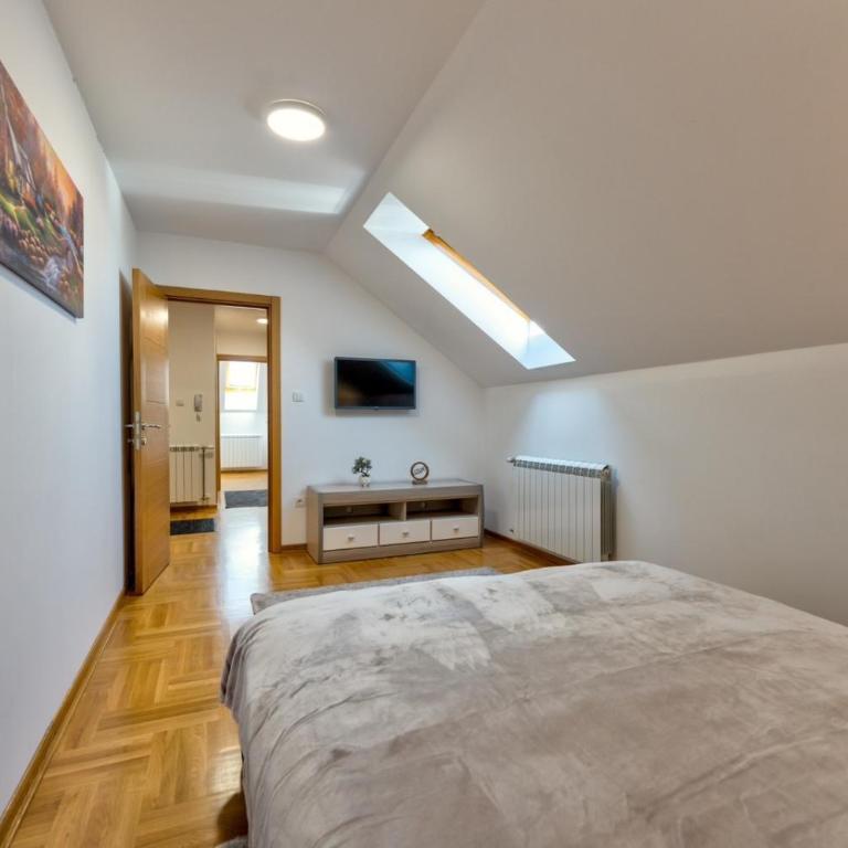 CENTRUM APARTMENT Zlatibor - Apartman sa 2 Spavaće Sobe - 9