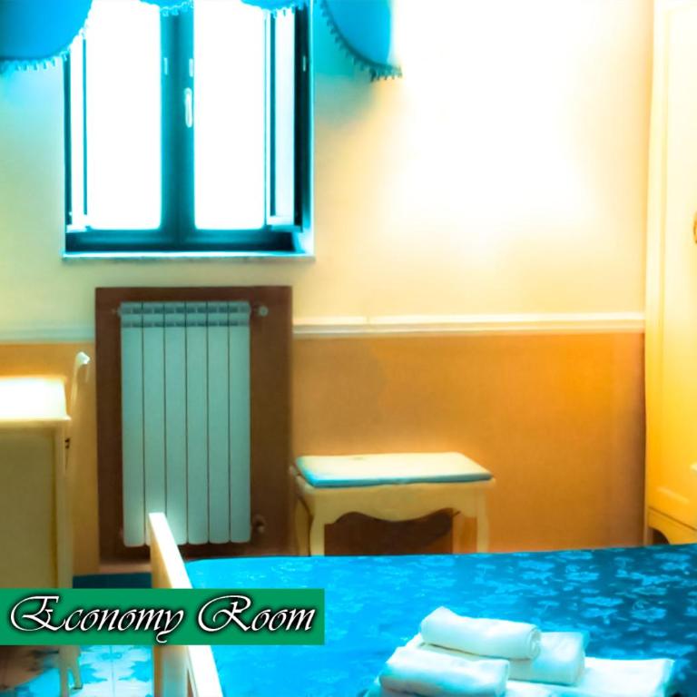 Bed & Breakfast Medea - Economy Double Room - 6