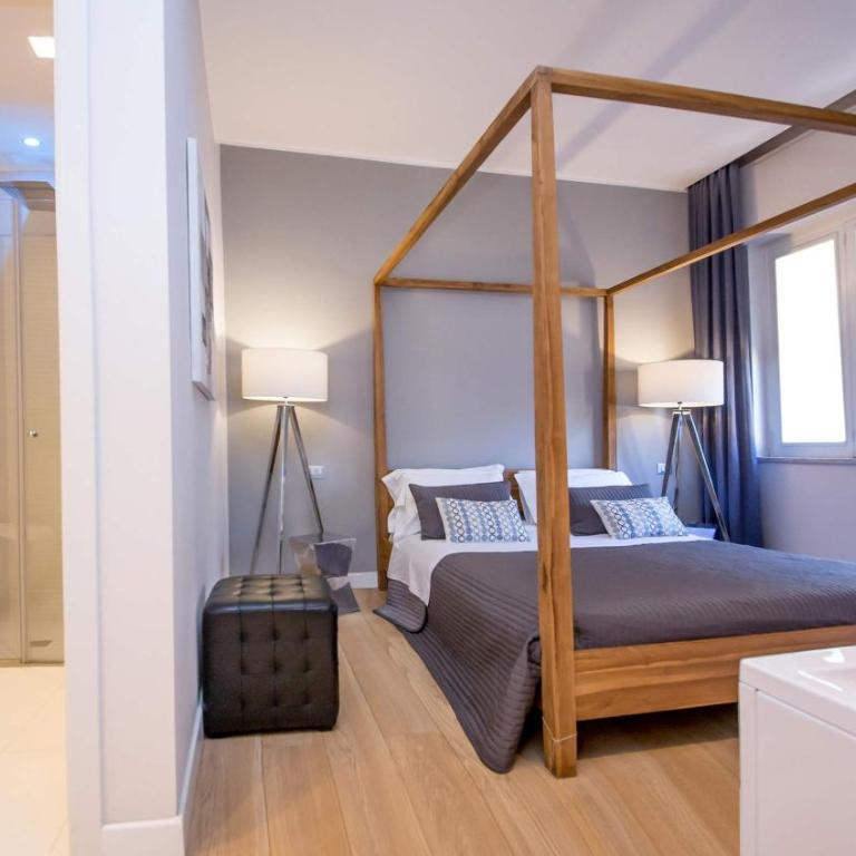 Suite 136 - Deluxe Suite - 1