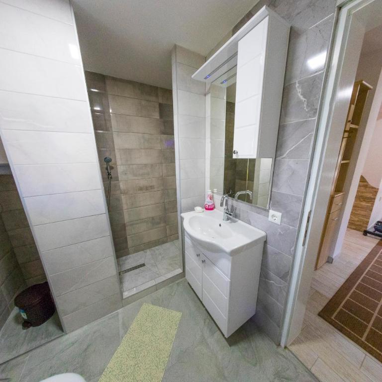 Apartman Ozimice 2 - Two-Bedroom Apartment - 29