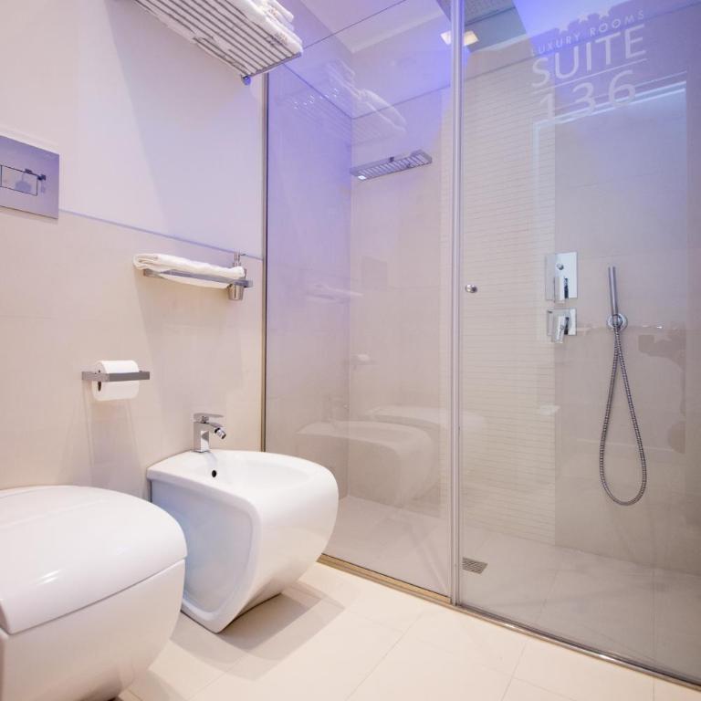 Suite 136 - Deluxe Suite - 4