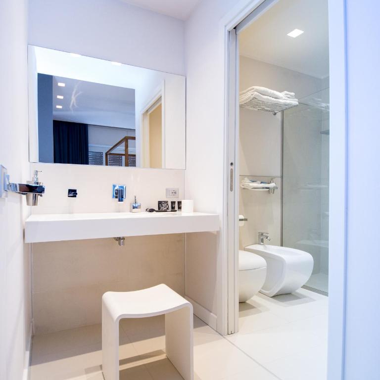 Suite 136 - Deluxe Suite - 5