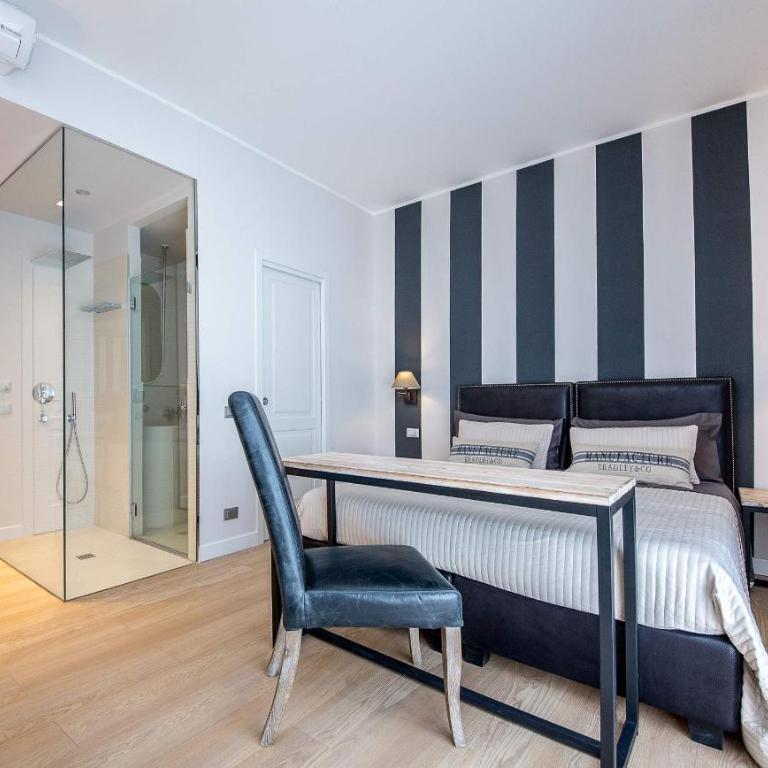 Suite 136 - Deluxe Double Room - 1