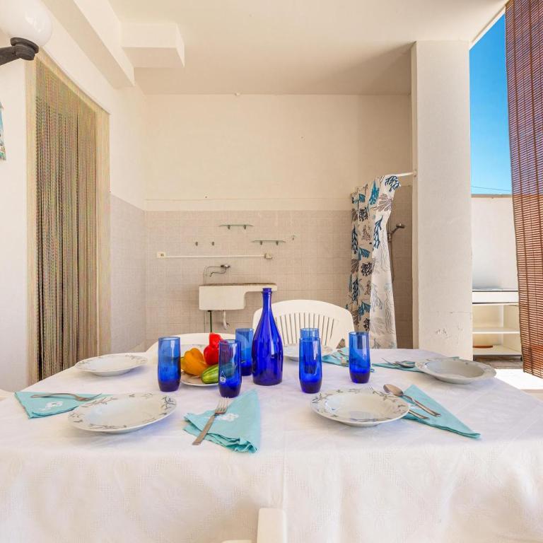 Sud Sud Apartaments - Three-Bedroom Apartment - 23